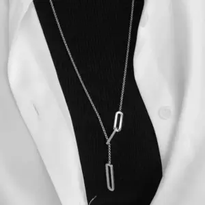 【H94】Three Square Necklace / Steel Color