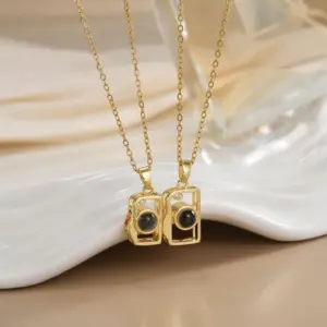 Magnetic Couple Necklace Xl0285