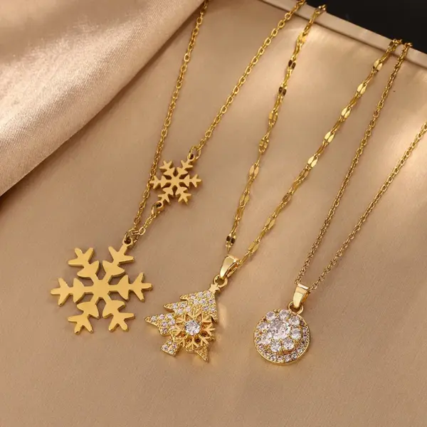 304 Stainless Steel Plastic Glass Round Christmas Hat Christmas Tree Electroplating Ion Plating (IP) Glass 18K Real Gold Plated Golden Plated Casual Christmas Streetwear Waterproof Non Tarnish Conventional Connection Pendant Necklace Necklace