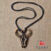 Wholesale Imitation Yak Tribal Necklace Niutou Niujiao Pendant Pendant Wa Tourism Memorial Jewelry Factory