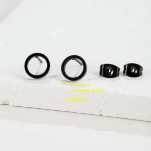 011 / Black