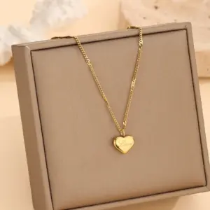Gold / Average Size / 023