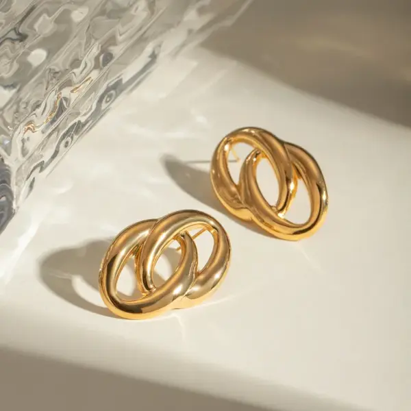 304 Stainless Steel O-Type PVD Coated Stone-Free Real Gold Plated Simple Style Waterproof Non Tarnish Gold Earrings