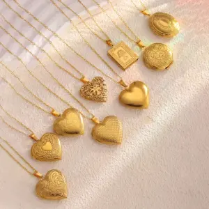 PVD Coated Real Gold Plated Heart Shape 304 Stainless Steel Simple Style Classic Waterproof Non Tarnish Pendant Necklace Locket