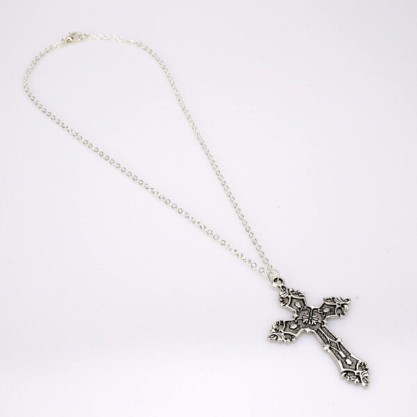 Wholesale European and American Baroque Cross Vintage Bohemian 1980 Madonna Pendant Gothic Necklace