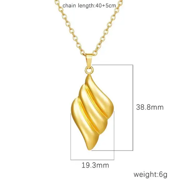 304 Stainless Steel Round Conch Heart Shape Electroplated 18K Real Gold Plated Basic Modern Style Classic Style Waterproof Non Tarnish Plating Pendant Necklace