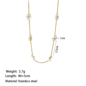 【XKN1272】12 White Flower Necklace / Gold