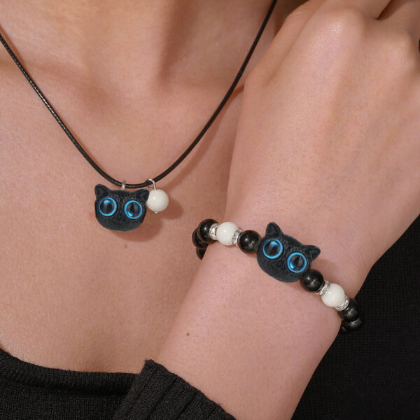 Wholesale Hot Selling Cheese Cute Kitten Luminous Bracelet Necklace Live Broadcast Best Selling Couple Cartoon Little Black Cat Accessories Necklace