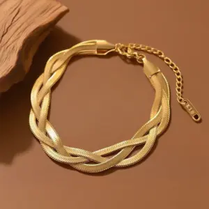 S096-Three-strand Blade Chain-Bracelet- Gold