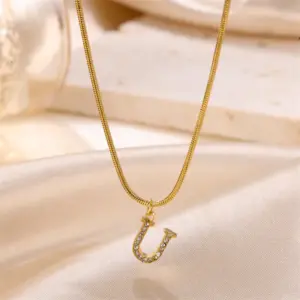Gold / Letter U