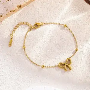7820 Bow Bracelet / Gold