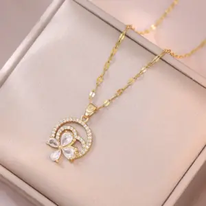 X3555 Four-leaf Flower Necklace