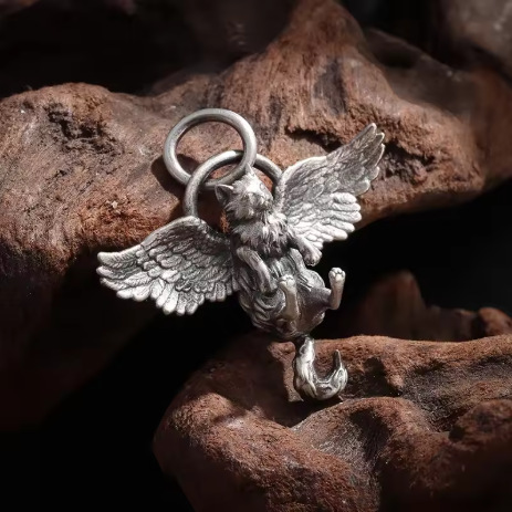 Wholesale Cross-border hot AliExpress TEMU Europe and the United States men and women pendant necklace wings civet cat factory direct