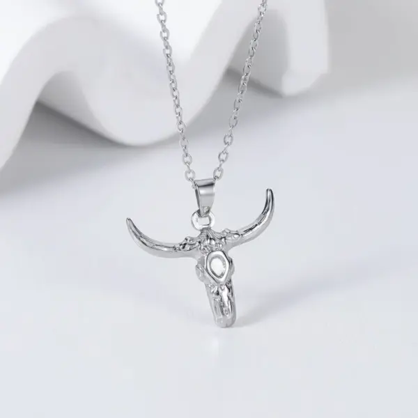 Wholesale Ethnic Style Cattle Stainless Steel Plating Necklace 1 Piece