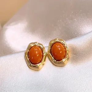 54# Silver Needle-Gold-Brown -Oval