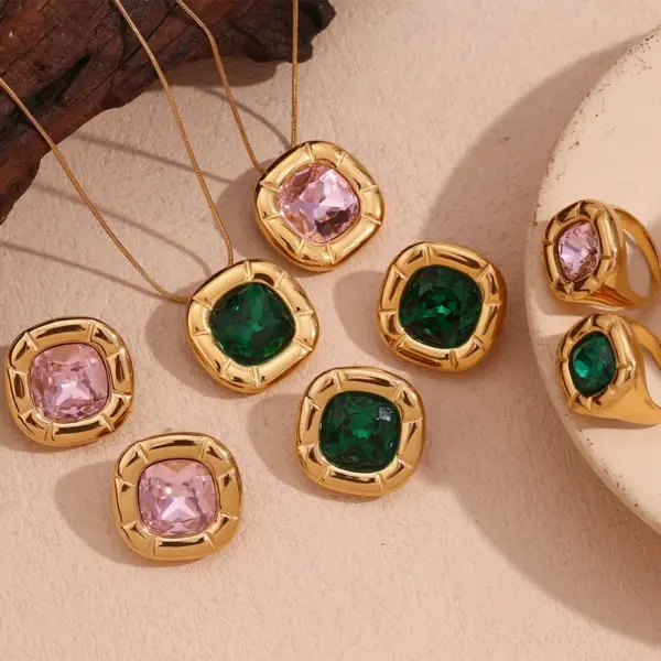 PVD Coated Real Gold Plated 18K Square 304 Stainless Steel Vintage Style Simple Classic Waterproof Non Tarnish Rings Earrings Necklace