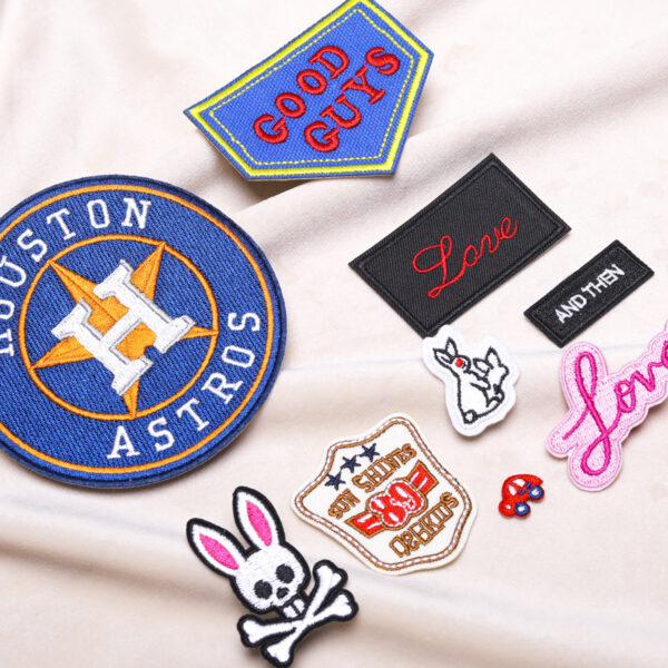 oly-ffd766e8ae2edf7f687b83e01beafa23 Wholesale Computer embroidery logo embroidery cloth stickers clothes diy embroidery badge clothing accessories decorative patch stickers ironing rabbit