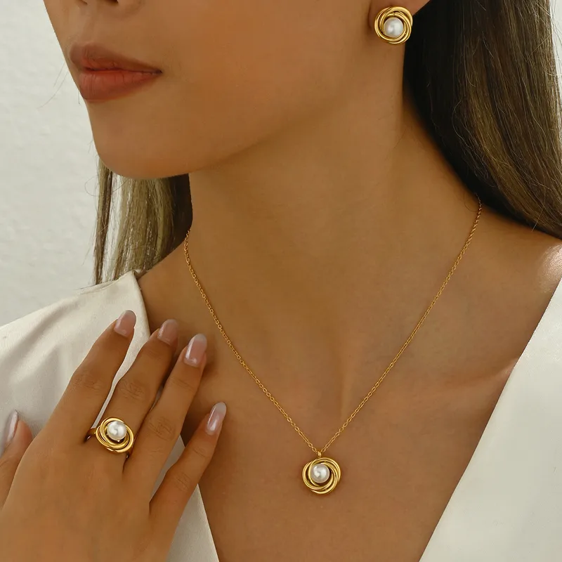 Wholesale PVD Coated Real Gold Plated 14K Gold Geometric 304 Stainless Steel Elegant Simple Style Waterproof Non Tarnish Rings Earrings Necklace