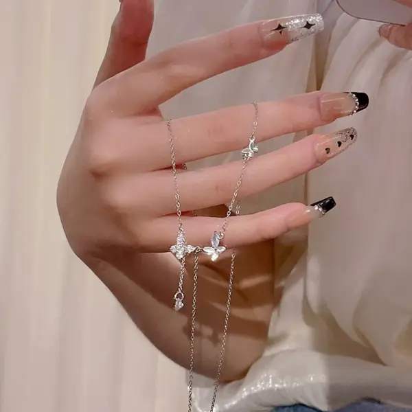 Wholesale Modern Style Geometric Heart Shape Bow Knot Titanium Steel Plating Inlay Zircon Pendant Necklace