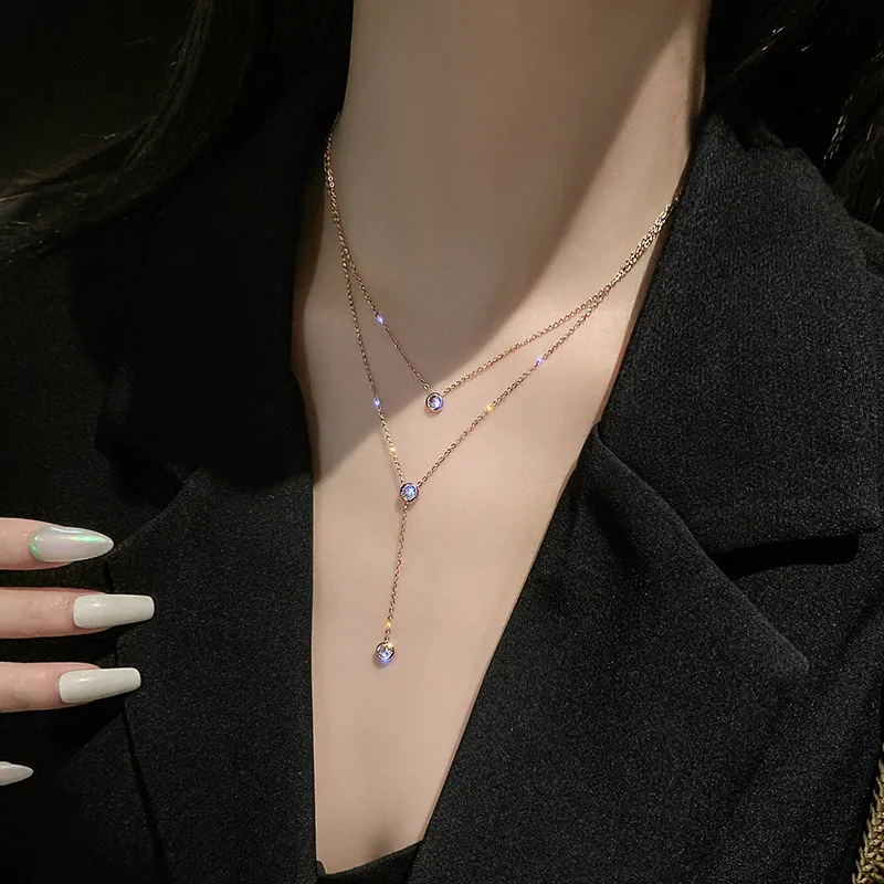 Wholesale Simple Style Geometric Titanium Steel Plating Rhinestones Pendant Necklace 1 Piece