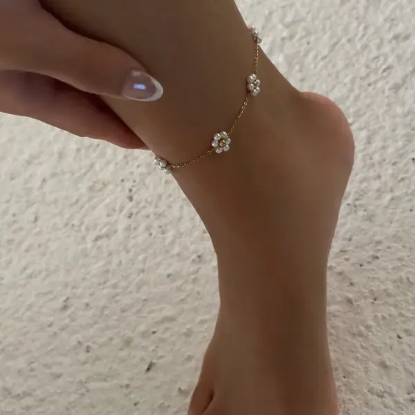 oly-00105a9b16b9f7a12792cc188d12b206 Wholesale Casual Sweet Flower Titanium Steel Bracelets Anklet Necklace