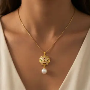 Wholesale Lion Pendant Necklace For Men And Women, Made Of Durable Titanium Steel, Stylish And Elegant Jewelry