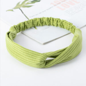 20 # knitted hole blue