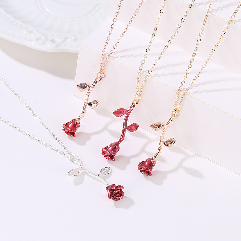 Wholesale Cross-border Hot Romantic Valentine's Day Rose Necklace Stereo Flower Pendant Collarbone Chain Gift for Girlfriend
