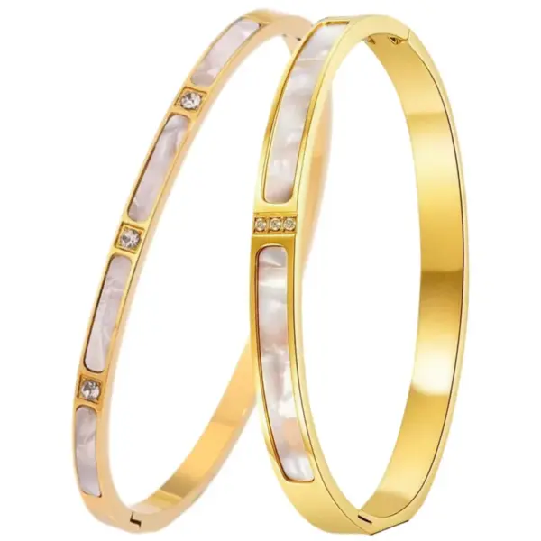 Wholesale Waterproof Non Tarnish Titanium Steel Shell Bangle With Zircon Inlay, Real Gold Plated For Women In Steel Color