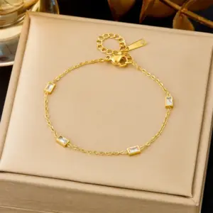 【566】Small Square Diamond
