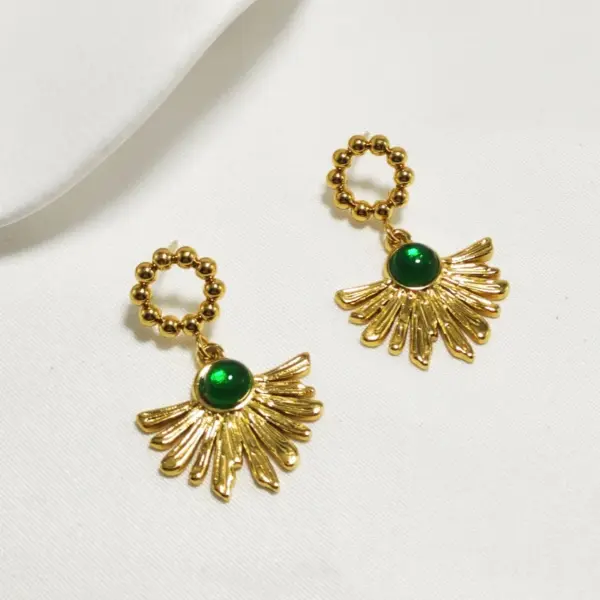 Wholesale 304 Stainless Steel Sector Electroplating Golden Plated Elegant Classical Beach Waterproof Non Tarnish Gold Drop Earrings