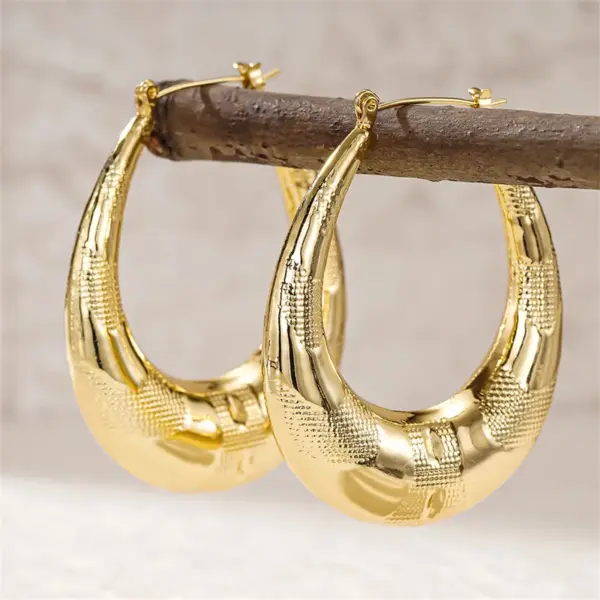 Wholesale Three-dimensional Geometric Earrings For Women In Copper With KC Golden Water Plating And 0.03µm Thickness
