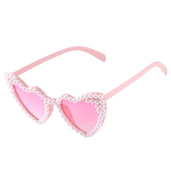Wholesale  Point Pearl Love Sunglasses Party Sunglasses Women's Fashion Heart Glasses Valentine's Day Gift