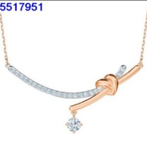 Love twist gold rose gold necklace