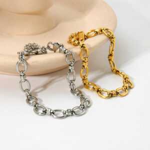 oly-035319321d2505269a53f28e3fe7b843 Wholesale European and American Cross-border Oval Chain Cross Buckle Bracelet 18K Gold-plated Stainless Steel Fashion Women's Fashion Bracelet Hand