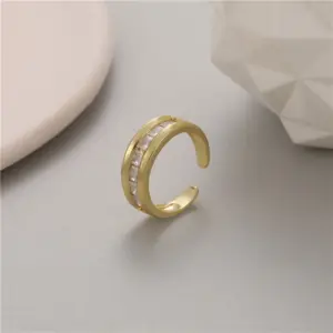 H-9333 White Zirconium