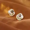 Wholesale Natural Freshwater Pearl Leaf Earrings Gold Plated Copper True Golden Court Style Fashion Retro Luxury Sensation Earrings