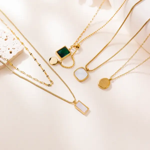 Wholesale Double Layer Stacked Rectangular White Shell Titanium Steel Necklace For Women 18k Gold Clavicle Chain