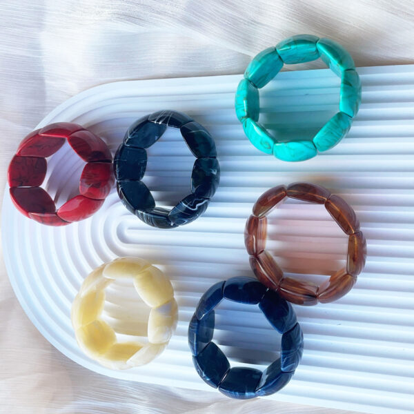 Wholesale Simi-dyed Oval Acrylic Elastic Bracelet Retro Exaggerated Bracelet Commuter Design All-match