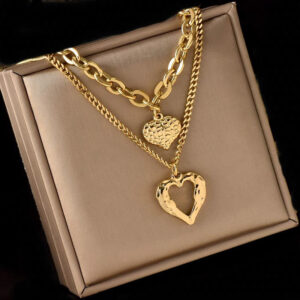 oly-0449f69b059504ec08f3b03de1230cc0 Wholesale retro fashion high-end simple multi-layer titanium steel metal chain texture hollow heart pendant necklace
