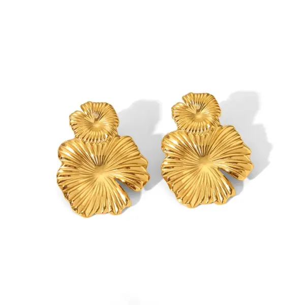 Wholesale PVD Coated Real Gold Plated 18K Gold Leaves 304 Stainless Steel Exaggerated French Style Waterproof Non Tarnish Ear Studs