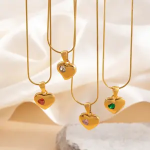 Wholesale Heart Shape Electroplated Necklace For Women In 201 Stainless Steel With Golden Plated Finish And Zircon Inlay On Snake Chain