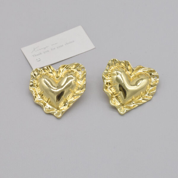 oly-04d9f5f93962606342c031c384d12e28 Wholesale Style Exaggerated Pleated Metal Big Heart Earrings for Women Normcore High-End Cold Style Unique Earrings
