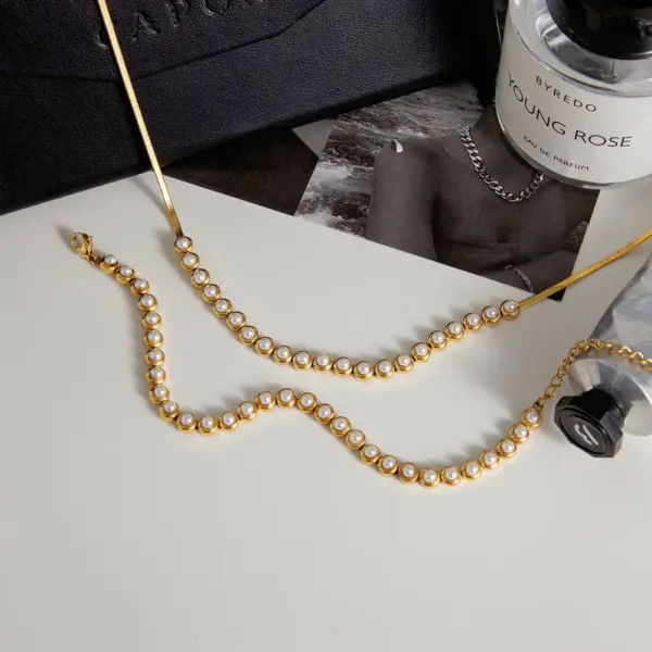 Wholesale Women - Classic Style / 18K Gold 304 Stainless Steel High Gloss Pearl Blade Chain Necklace Combination Geometric Handmade Chain