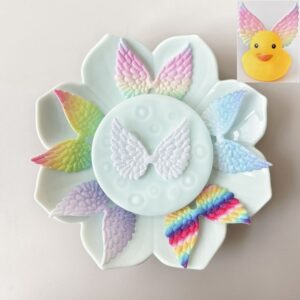 1 set of frosted wings with random color (5*4)