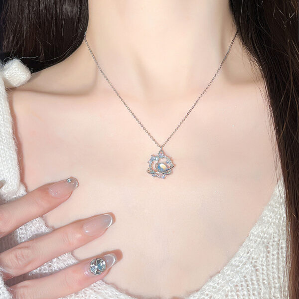 Wholesale Original Design Cosmic Planet Necklace Female Temperament Fashion Internet Celebrity Commuting Stainless Steel Clavicle Chain Wholesale Tide