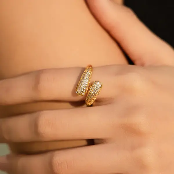 Wholesale Double-Headed Design Ring Open Design Vintage Gold-Plated Geometric Wide Ring Suitable For Women