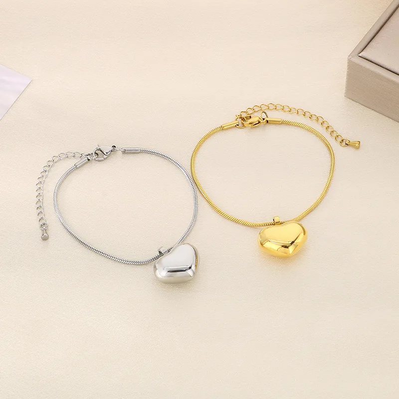 Wholesale Ion Plating (IP) 18K Gold Plated Heart Shape 304 Stainless Steel Casual Simple Style Streetwear Waterproof Non Tarnish 304 Stainless Steel B