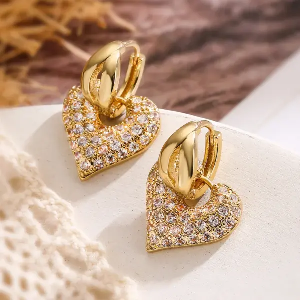 Wholesale 1 Pair Simple Style Commute Heart Shape Plating Inlay Copper Zircon 18k Gold Plated Drop Earrings