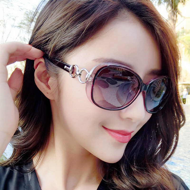 Wholesale Fashionable Sunglasses for Women 2024 Retro Jade Crystal Texture 9509 Sunglasses Gradient Sunglasses Toad Mirror